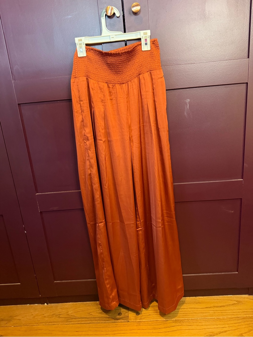 Aakaa Wide Leg Pleated Satin Pants